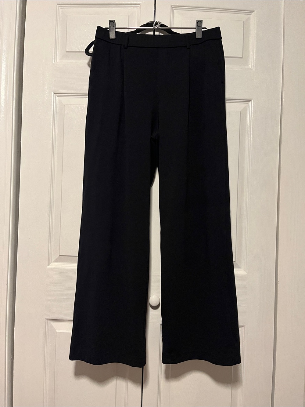 HALARA Black Wide-Leg Pants